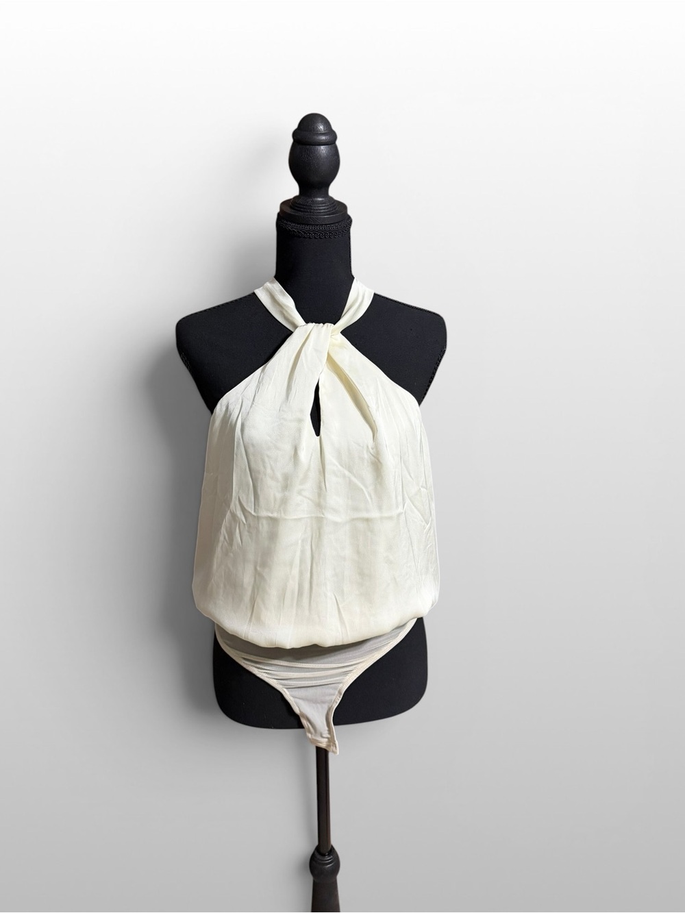 Lulus NWT Ivory Satin Halter Bodysuit Twist Neck Wedding Guest S